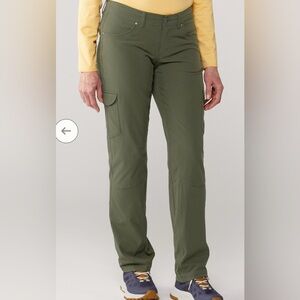 REI NWT Kühl Women’s Freeflex Roll-Up Hiking Pants- Dark Moss